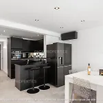 3 Luxe - Imperatrice Daire *